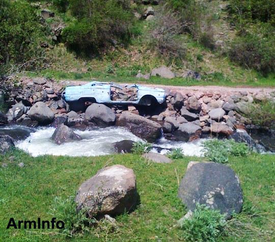 Բյուրական գյուղի մերձակայքում բռկված հրդեհի տարածքում ամբողջ գիշեր տարվել են հրդեհաշիջման աշխատանքներ
