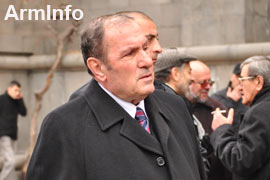 Լևոն Տեր-Պետրոսյան.  Սահմանադրական բարեփոխումների կողմնակիցները ժողովրդին համոզելու որեւէ բանական փաստարկ չունեն` բացի «ազնիվ խոսք, հորս արեւ, մեռնեմ թե սուտ եմ ասում» տիպի մանկական թոթովանքներից