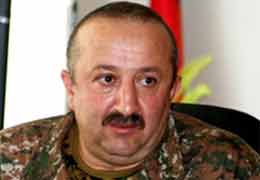 Мовсес Акопян отказался комментировать скандальный законопроект Минобороны Армении <о 1000 драмах>