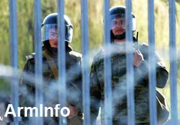 Oppositionists make an armed attack in Yerevan, with people killed and wounded in shootout