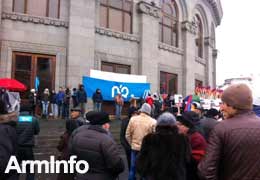 Երևանի կենտրոնով ընթանում է «Նոր Հայաստան» շարժման երթը
