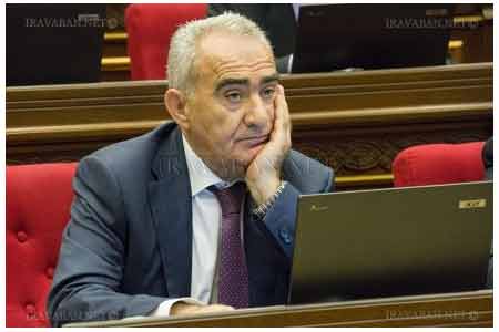 Сын Галуста Саакяна обвиняется в причинении имущественного ущерба обманным путем