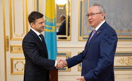 "Хороший и доброжелательный": Бекназаров рассказал о встрече с Зеленским