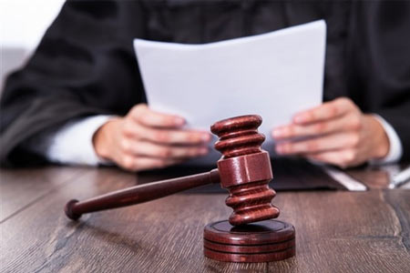 Հայաստանի դատարանը հրաժարվել է կարճել նախկին պաշտոնյաների դեմ հարուցված քրեական գործը