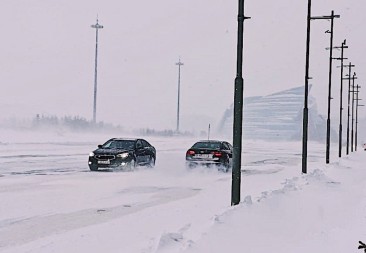 Жизнь в Нур-Султане парализовал снежный буран
