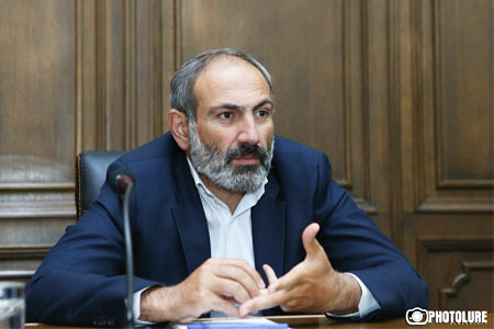 Никол Пашинян: Помочь не зарегистрированным сотрудникам очень проблематично