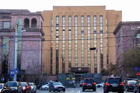 Russian Embassy in  Armenia provides guide for Russians on leaving  Iran via Armenia