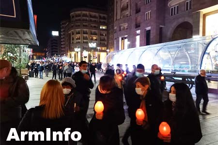Завершилась акция протеста, организованная участниками протестного движения перед зданием правительства РА