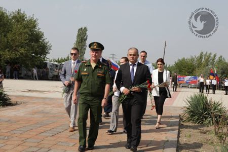 Российский дипломат: Ошаканская битва в очередной раз продемонстрировала способность двух народов совместно противостоять внешней угрозе