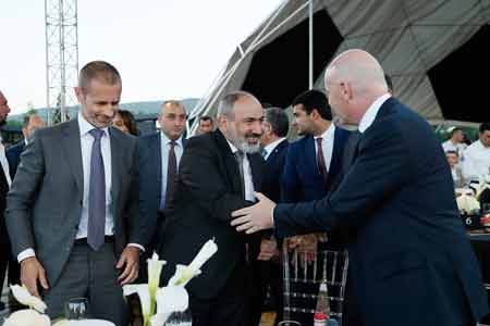 Armenia`s premier hosts FIFA president