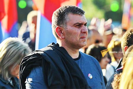 Суд изменил меру пресечения сыну экс-генсека ОДКБ Григорию Хачатурову