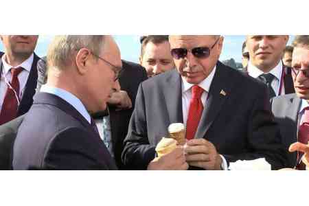 Всё идёт в графике, по плану. Никаких сбоев нет, заявил Путин Эрдогану