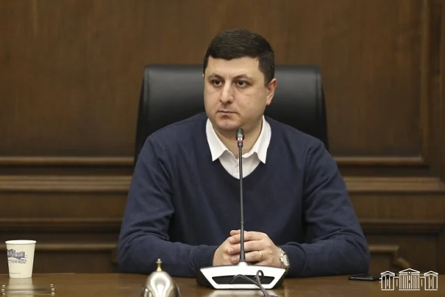 Депутат НС: уличная борьба не предполагает смену власти в течение одного месяца, однако она является возможностью для решения имеющихся в стране проблем