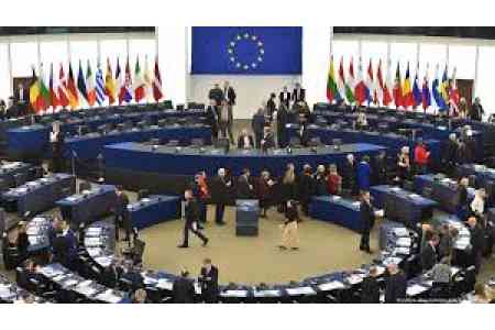 В Европарламенте провел параллели между Геноцидом армян и этническими чистками армян в Арцахе