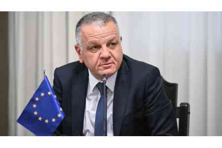 EU Ambassador congratulates Armenian citizens on International Mother  Language Day