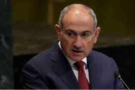 Pashinyan presents "Real Armenia" ideology to students