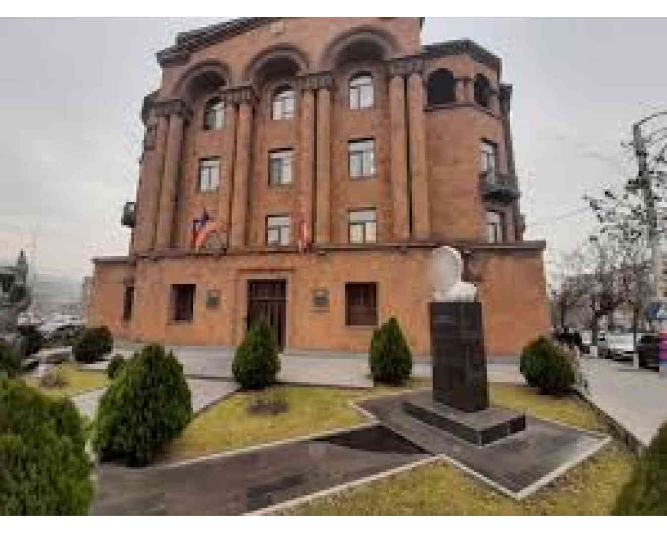 МВД Армении представила сводку о ситуации на дорогах страны