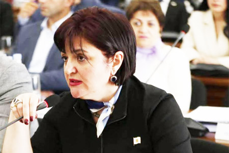 Кристина Варданян: Программа озеленения мэрии Еревана обошлась городу в 212 млн драмов и 10 000 засохших саженцев
