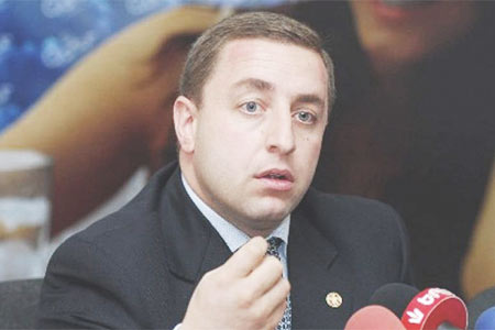 У экс-депутата РПА Карена Авагяна могут изъять 10 объектов недвижимости, 3 из которых расположены в центре Еревана