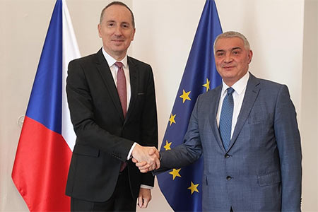 Երևանն ու Պրահան քննարկել են հայ-չեխական քաղաքական երկխոսության խորացման հեռանկարները