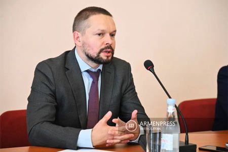 Силаев: Участие Армении в конференции по восстановлению Украины - сознательный вызов Москве ради одобрения Брюсселя