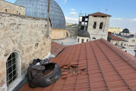 Missile shrapnel falls in Jerusalem`s Old City holy sites