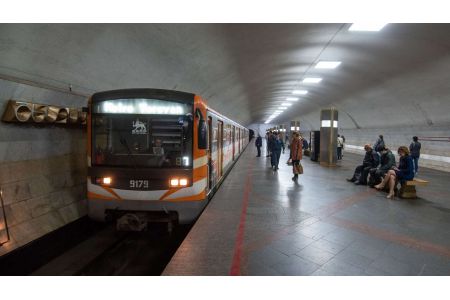 Пресс-секретарь метрополитена: Из-за технического сбоя ереванское метро временно работает по одной линии