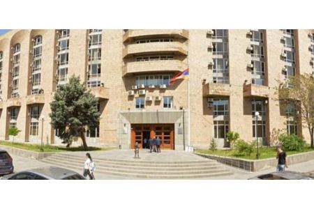 Հայաստանում բժշկական հաստատությունների ղեկավարներ կարող են դառնալ նաև ոչ բժիշկ մասնագետներ