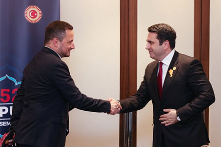 NA Speaker  raises issue of  Armenian PoWs  in Baku with European  Parliament Vice-President 