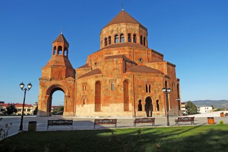 Հայերի ցեղասպանության 111-րդ տարելիցի օրը Ադրբեջանը ոչնչացրեց Ստեփանակերտի Սուրբ Աստվածածին եկեղեցին