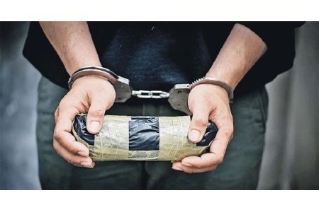 Сотрудники полиции раскрыли дело о незаконном обороте наркотиков