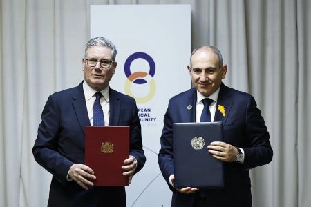 Пашинян: Армения и Великобритания подписали декларацию о стратегическом партнерстве