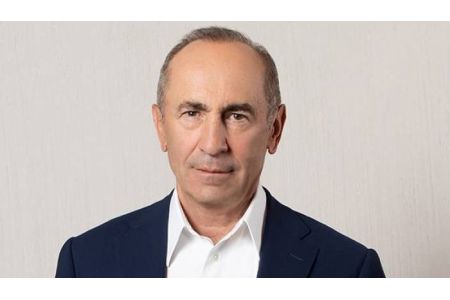 Кочарян: Власти Армении не могут "переварить" теракт 27 октября 1999 года, поскольку его организаторы были задержаны и осуждены при моем участии