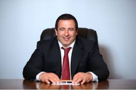 Гагик Царукян подал в суд на Пашиняна требуя публично извиниться за слова про "агента"