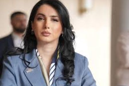 "Ուժեղ Հայաստանը" խոստացել է մանդատների վերաբերյալ որոշում կայացնել ՝ ելնելով երկրի շահերից