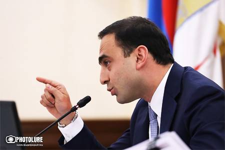 Мэр Еревана на заседании Совета старейшин выступил с угрозами в адрес оппозиции
