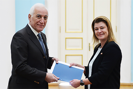 President of Armenia holds farewell meeting with Danish Ambassador