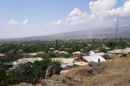 Օշական գյուղում կկայանա հանդիսավոր հանրահավաք՝ «Օշականի հերոսներ» հուշարձանի մոտ ծաղիկներ դնելու արարողությամբ