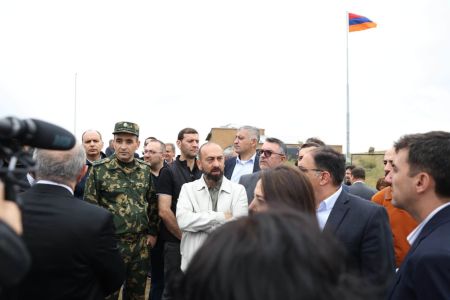 Հայ դիվանագետներն այցելել են Թուրքիայի հետ սահմանին "Ախուրիկ" անցակետ