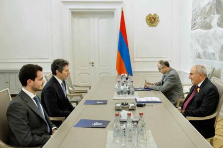 The Armenian Prime Minister bid farewell to the Greek Ambassador