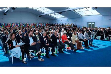 The National Leader of the Turkmen people participated to the World Equestrian Games and the Akhal-Teke horse beauty competition