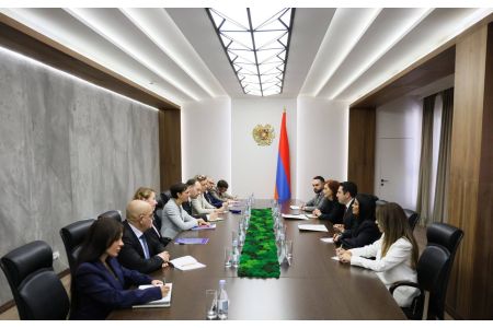 Երեւանում է Եվրոպական արտաքին գործողությունների ծառայության Խաղաղության, գործընկերությունների եւ ճգնաժամերի կառավարման տնօրինության պատվիրակությունը