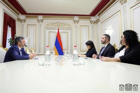 Հայաստանի Ազգային ժողովի նախագահը և Լիտվայի դեսպանը քննարկել են Երևանի և Վիլնյուսի միջև երկկողմ համագործակցությունը