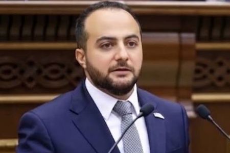 Պատգամավոր․ Ստեփանավանում առավոտվանից ձերբակալում են Սամվել Կարապետյանի կողմնակիցներին